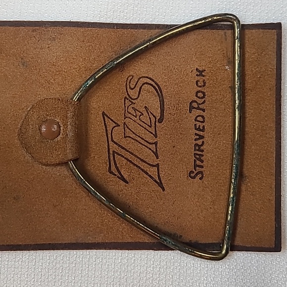 Vintage leather tie hanger advertising piece, conversation piece, bar display - Picture 3 of 7